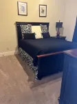 3 beds 3 baths and amazing views of Jordan Hare!! - Hot Tub