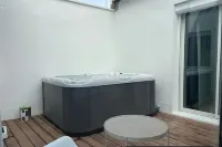 Beautiful House Loft patio jacuzzi clim Tours - 4-Star