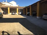 Hotel Plaza Grande - parking