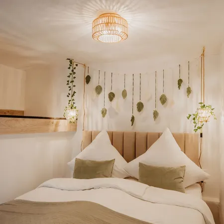 Moselle apartment, oldest wine village, hiking, cycling, washing machine, Netflix!