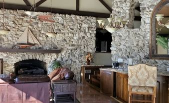 7 Br Lake Barkley Estate - Perfect for Family Gatherings, Reunions & Retreats