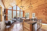 Modern Luxury I Hot Tub I Hiking - Balkon