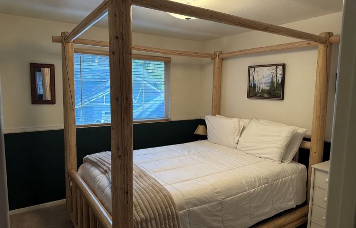 The Most Affordable Winter Adventure Stay in McCall!