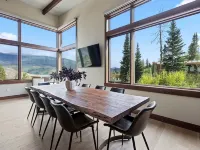 Luxury 5Br on Nat'l Forest: Private Lake, Pool & Hot Tub, Ski Keystone & Breck