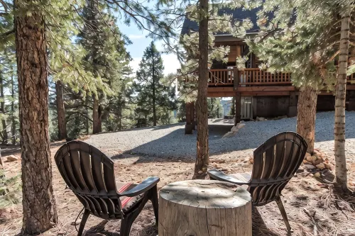Mountain Top Luxury Retreat - Elegant Cabin Near Zion and Bryce