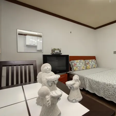 Samcheok Pine Scented House Pension