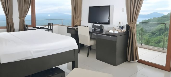 8 Suites by Fat Jimmy's Hotels in Tagaytay