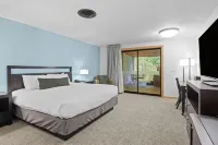 Bonneville Hot Springs Resort & Spa - Hot Springs