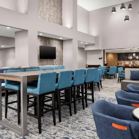 Hampton Inn & Suites Bridgeview Chicago Hotele w: Bridgeview