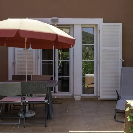 T2 1 bedroom 4 people for rent 83700 Saint Raphaël / Le Dramont