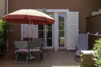 T2 1 bedroom 4 people for rent 83700 Saint Raphaël / Le Dramont - บังกะโล