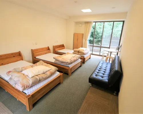 Kyoto Utano Youth Hostel Hôtels à proximité de : Temple Ryoan-ji