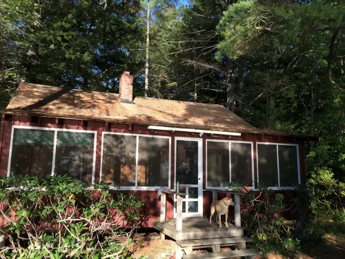 Charming Waterfront Cabin with Mountain View and Private Beach Access!