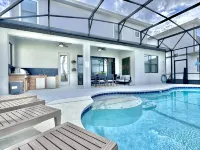 Oasis Retreat with Pool, BBQ & Game Room, International Drive, Near Universal - สระว่ายน้ำส่วนตัว