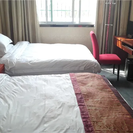 Shicheng Longteng Business Hotel
