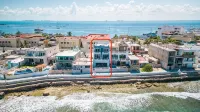 Oceanfront Condo – 2 Suites – Walk to Playa Norte and Downtown - Villas