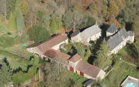 Château de Montautre - Bed and Breakfasts