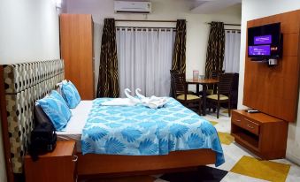 Hotel Ganga Azure