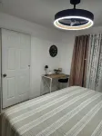 Clearwater Condo- King Bed, Resort Vibe,  Close to Beach - Condos