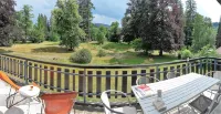 Appart 100 m² Downtown in garden 2 Ha 300 m from the Lake (garden & lake views) - balcony