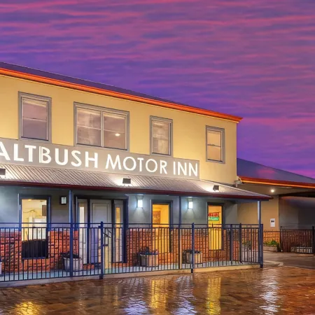 The Saltbush Motor Inn