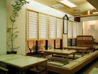 Shofuso Ryokan - Parking