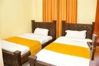 Cozy brand-new fully furnished 2 bedroom, 2 bath suite 5min from city center - 2つ星