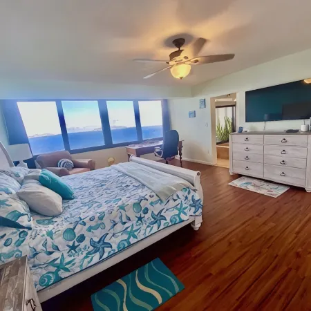 Spectacular Ocean and Island Views from Every RoomCondo Sleeps 4 Mahogany Run