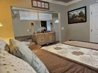 Experience nature's grandeur! Five bedroom retreat near Sequoia & Kings Canyons - balcony