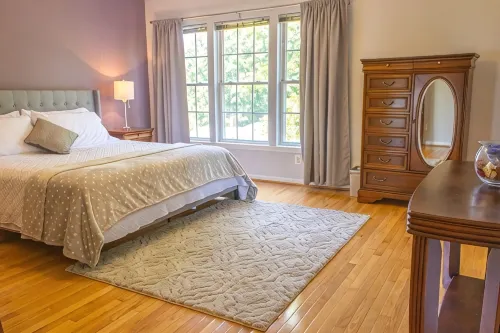 Divine Getaway- King Bed Master Suite Near DC - Wifi