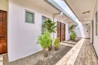 Large New 1bd/1ba Apartment Steps to Beach w/AC