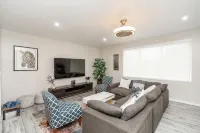 Modern 3-bedroom Rancher with AC and WiFi in Chilliwack