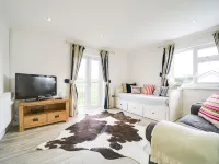 A Stunning, Upside-down Five-Bedroom Home Located in Pendoggett - Boutique