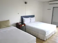 Phanthong Hotel - 2 estrellas