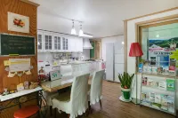 Gangneung Ing Guesthouse - Hostel - Hostels