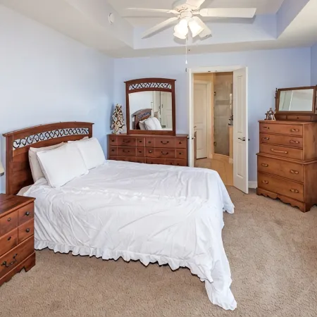 Gorgeous Oceanfront 3Bedroom Away From The Hustle and Bustle