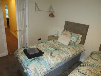 Ground floor, newly renovated  modern central located apartment close to beach -  Ferienwohnungen