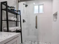 Private studio centrally located - 4-Star