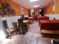 Hotel Andino - พร้อมอาหารเช้า