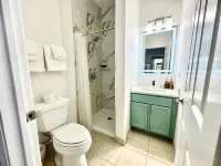 Athens Hotel & Suites - Motels