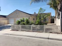 Family & Military-Friendly 4Br/2BA Near Camp Pendleton, Legoland & Coastal Fun - Homestays
