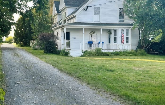 In-town 5 Bedroom Victorian With Heated Pool