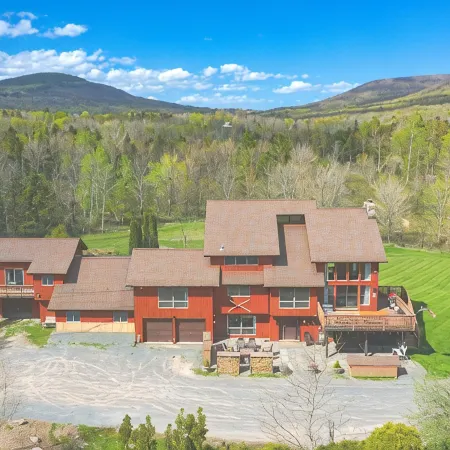 Dancing Horse Farm in Windham: Spectacular 9 Bedroom Home, 30 Acres,  Ski Lodge