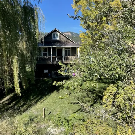 Cozy St. Maries House with Private Dock on St. Joe River!