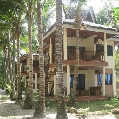 Treasure Island Beach Bungalows Hotels near Reckson's Guest House
