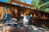 Newly Renovated, Near Country Club and Ski Resort, fiber internet & Hot tub* - 2-Star