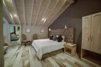 Hotel Montebello - Parking