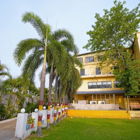 Kings Resort