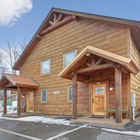 The Lodges at Sunset Village