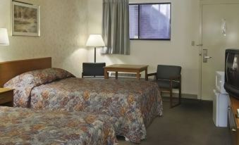 Travelodge by Wyndham Great Bend